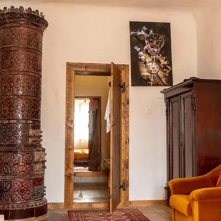 Hotel apartamentowy Pałac Gorzanów *