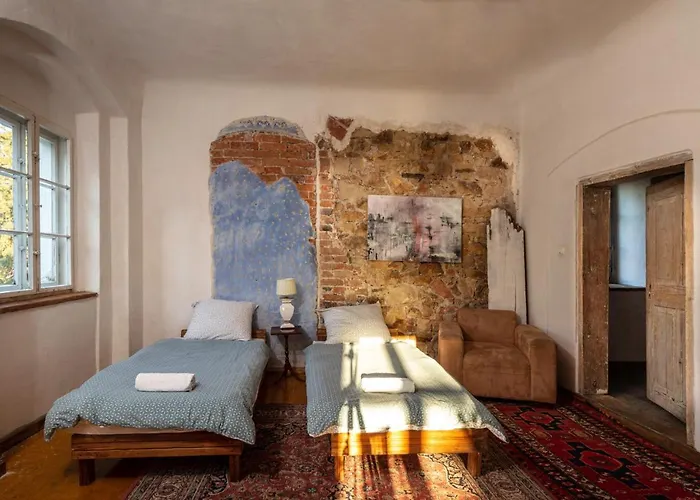 Apart Otel Palac Gorzanow